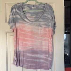 Cupio Pink and Blue Gradient V-Neck Tee